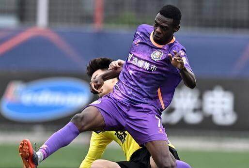【中甲综述】武汉浙江大胜对手 贵州成都迎开门红