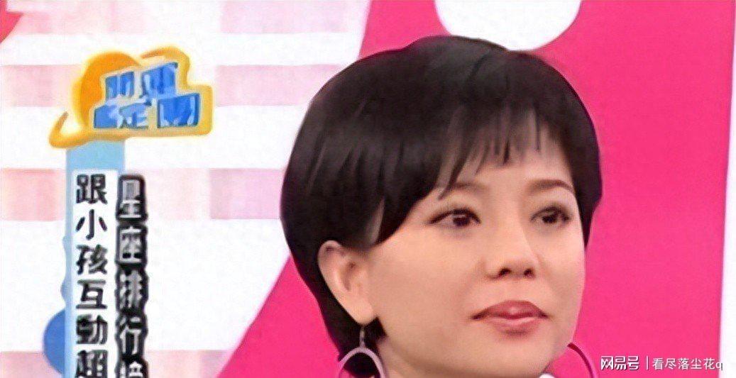 畸形母爱毁星二代：母乳12年同床15年荒唐事